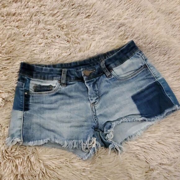 Blank NYC jean shorts size 26 - Picture 1 of 6